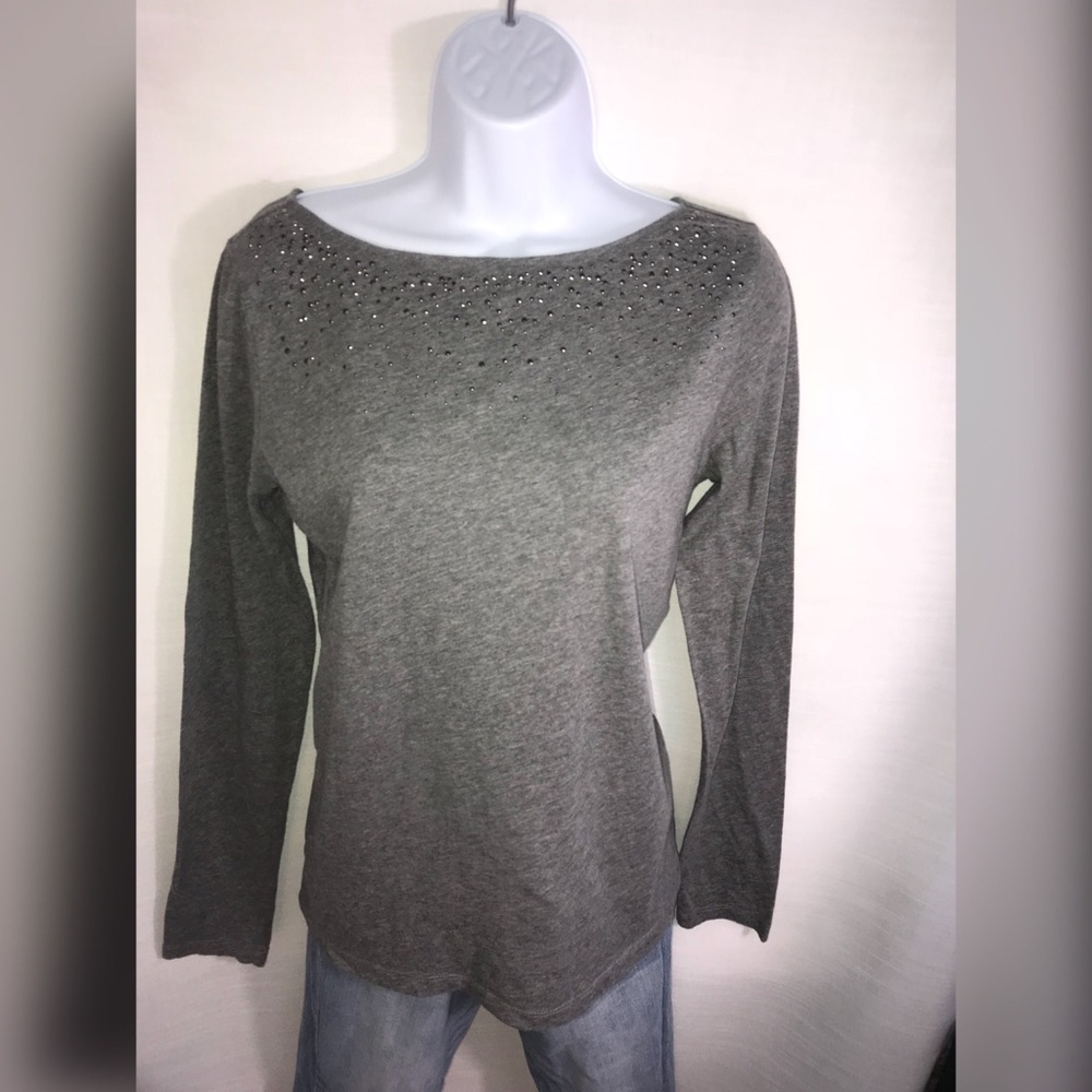 Gray long sleeve Loft top with beaded detail.